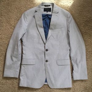Tailored fit 2-button blazer
